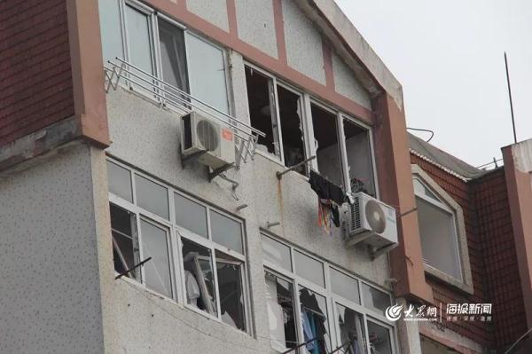 突發(fā)！青島一居民樓發(fā)生爆燃！已造1人死亡，7人受傷！3公里外有震感…
